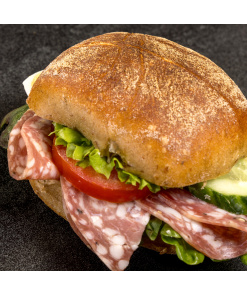Salami-Roggen - belegtes Roggenkrüstchen